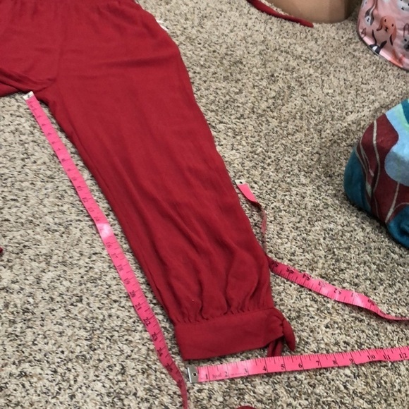 Lulu’s Lolinda Jumpsuit Size Large Red Open Back Plunge V-Neck - Picture 11 of 11